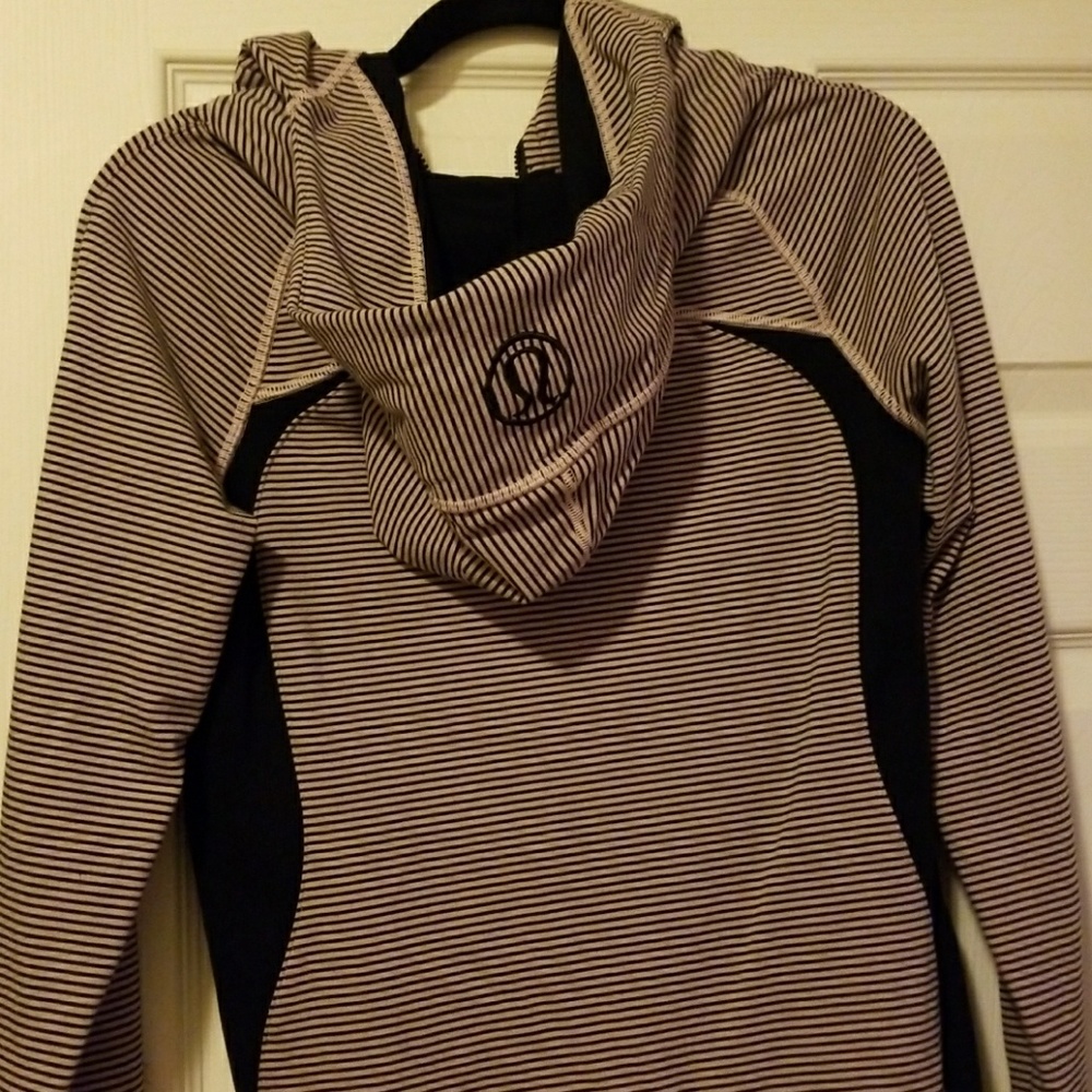 Lulu lemon pink white strip